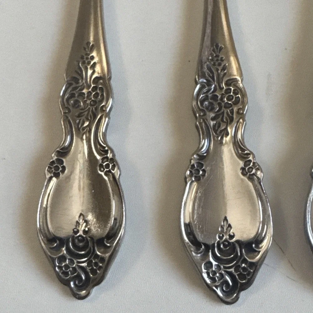 Vintage Louisiana Oneida Community Stainless Dinner Fork 7 1/4